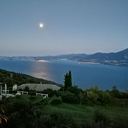Beb Da Paolo Con Vista Lago 산 제노 디 몬타냐 외부 사진