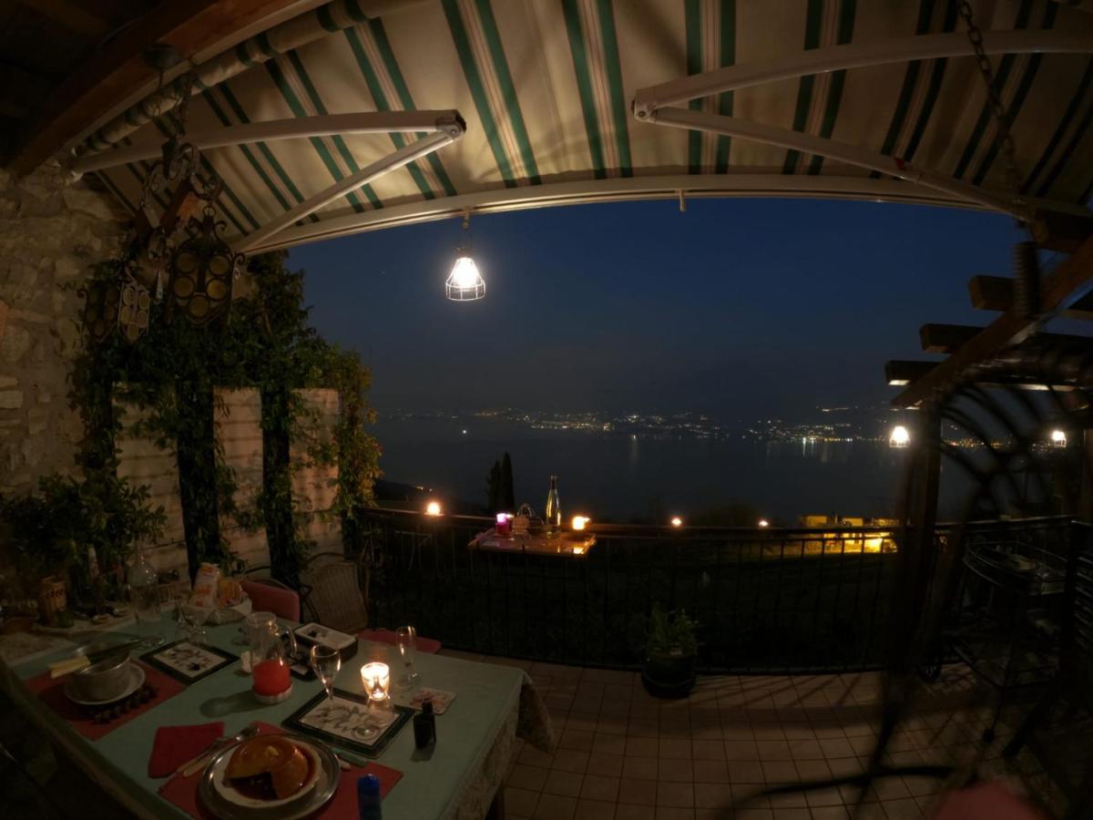 Beb Da Paolo Con Vista Lago 산 제노 디 몬타냐 외부 사진