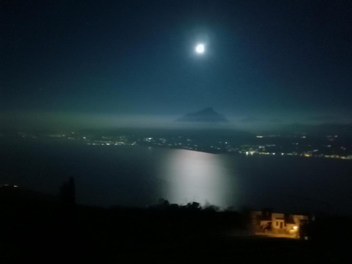 Beb Da Paolo Con Vista Lago 산 제노 디 몬타냐 외부 사진