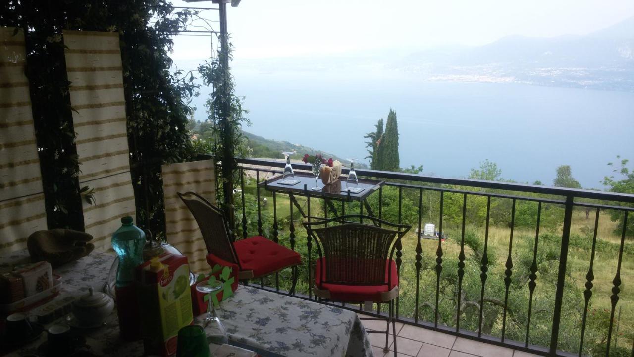 Beb Da Paolo Con Vista Lago 산 제노 디 몬타냐 외부 사진
