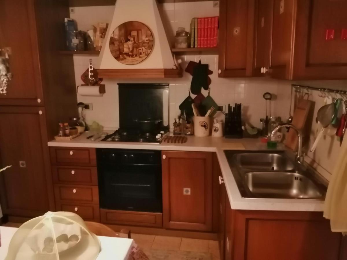 Beb Da Paolo Con Vista Lago 산 제노 디 몬타냐 외부 사진