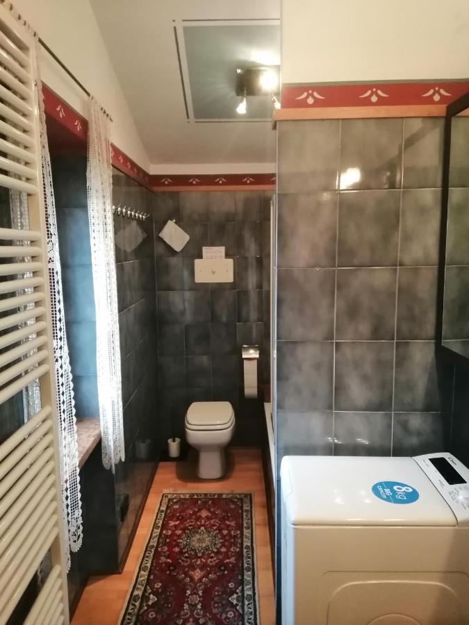 Beb Da Paolo Con Vista Lago 산 제노 디 몬타냐 외부 사진