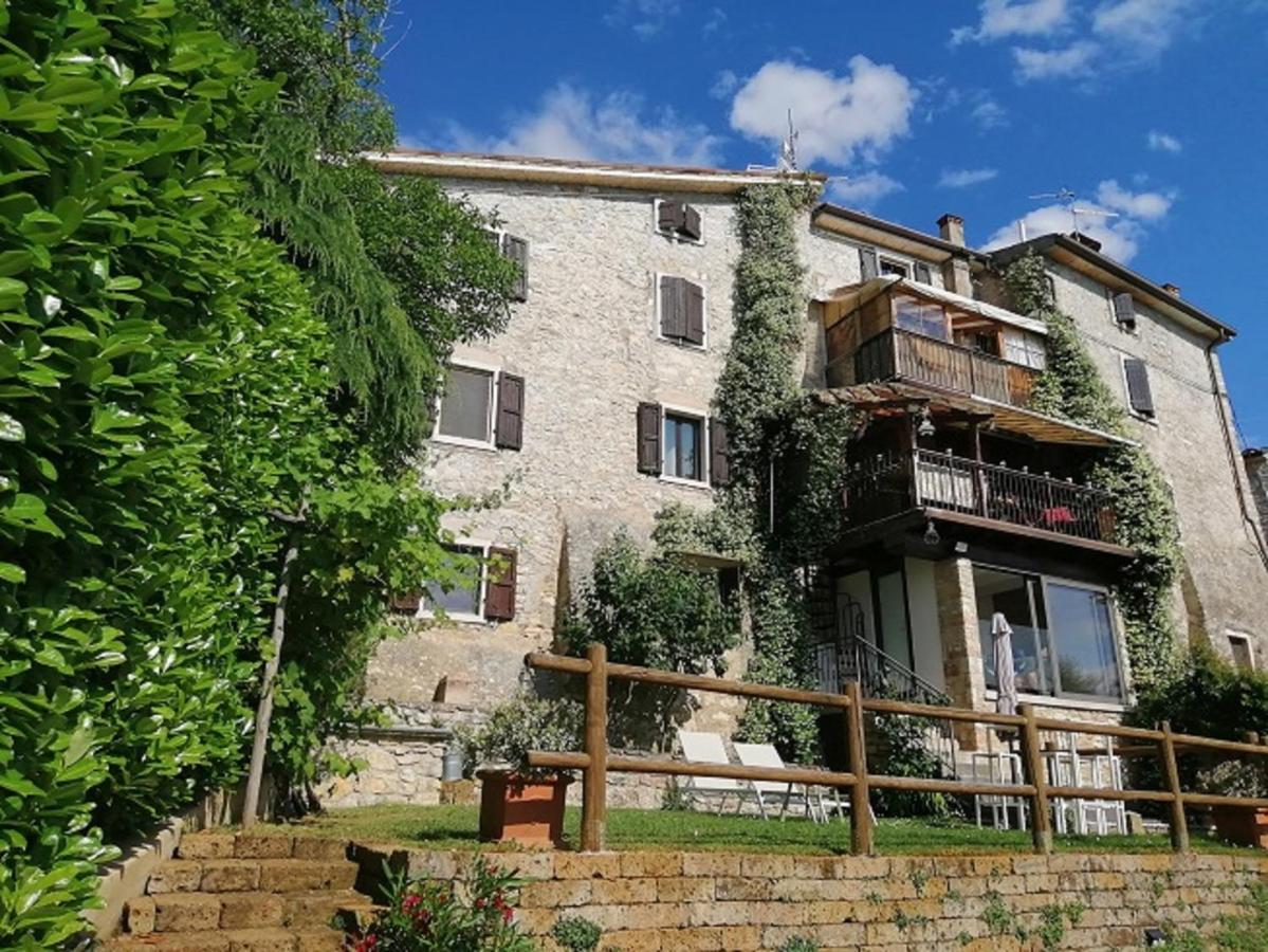 Beb Da Paolo Con Vista Lago 산 제노 디 몬타냐 외부 사진